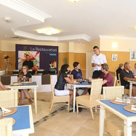 Cannes S4pers Sel Resort *